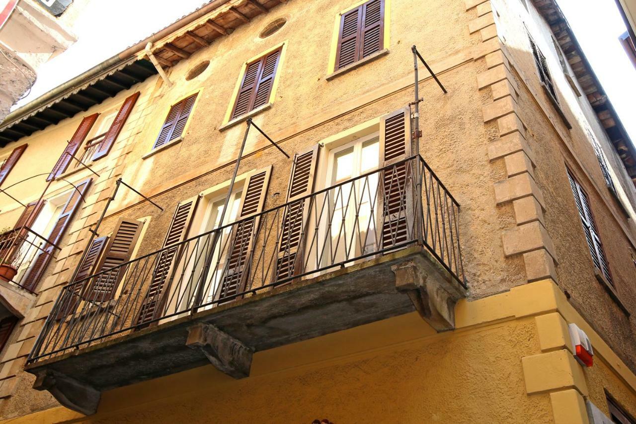 Appartamenti Via Garibaldi Bellagio Exterior foto